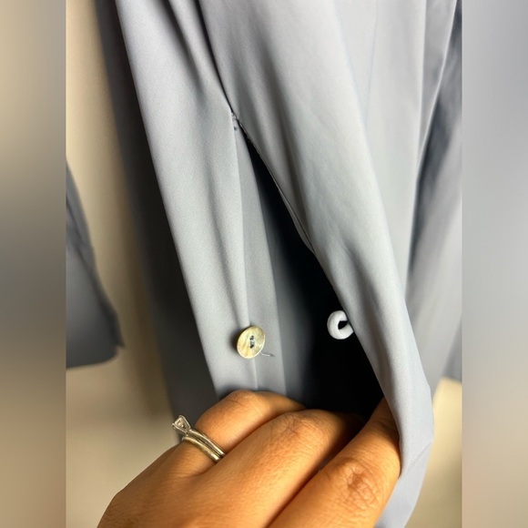 Marla Wynne nylon Spandex Stretchy Outdoor Hiking Button down Top blouse size S - Picture 3 of 10